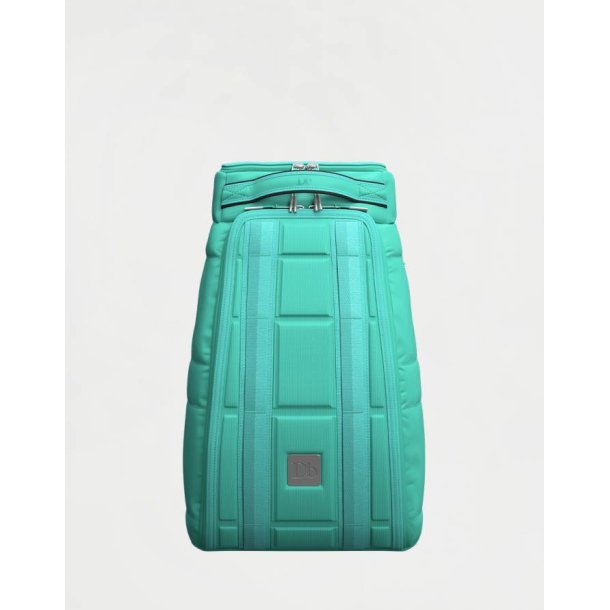 The Strm 25L Glacier Green