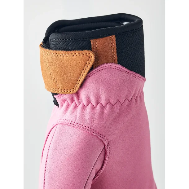 Womens Fall Line Mitt Cerise