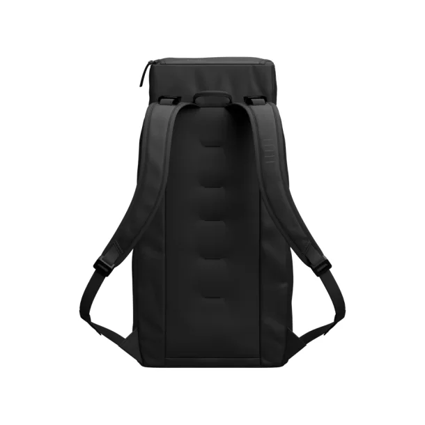 Hugger Backpack 25L Black Out