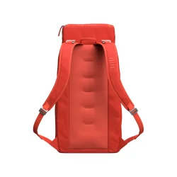 Hugger Backpack 30L Black Out