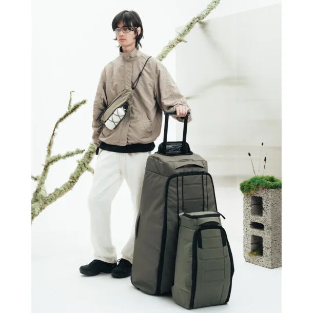 Hugger Roller Bag 90L Green