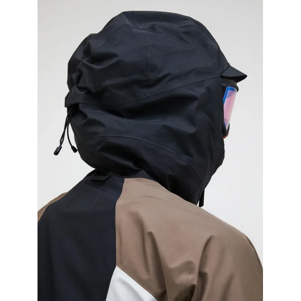 M Vertical Gore-Tex Pro Jacket Offblack/ Terrain Tan